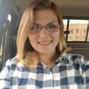 Meet your Posher, Desirae